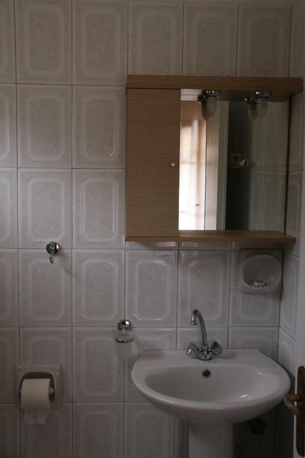 Katerina Rooms Sívota Esterno foto